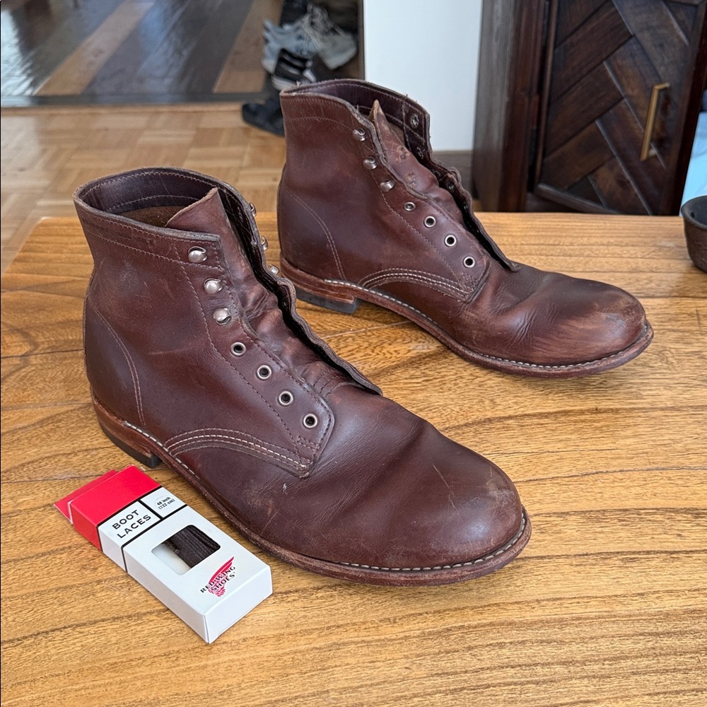 Brown Leather Lace-Up Boots 12D laces included